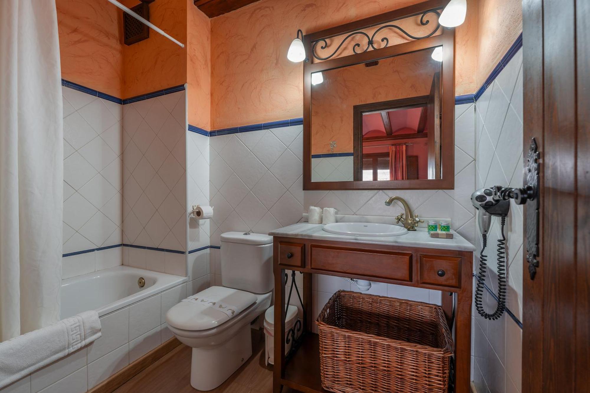 Hotel - Restaurante Prado Del Navazo Albarracín Eksteriør billede