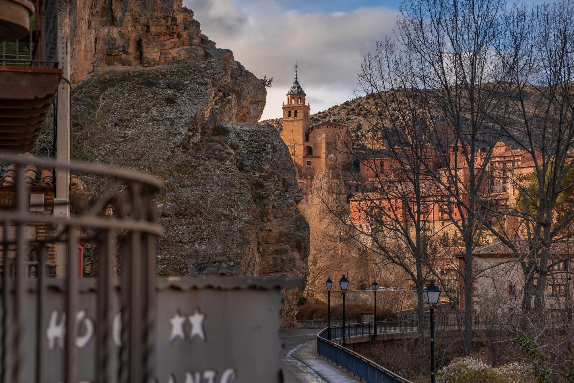 Hotel - Restaurante Prado Del Navazo Albarracín Eksteriør billede