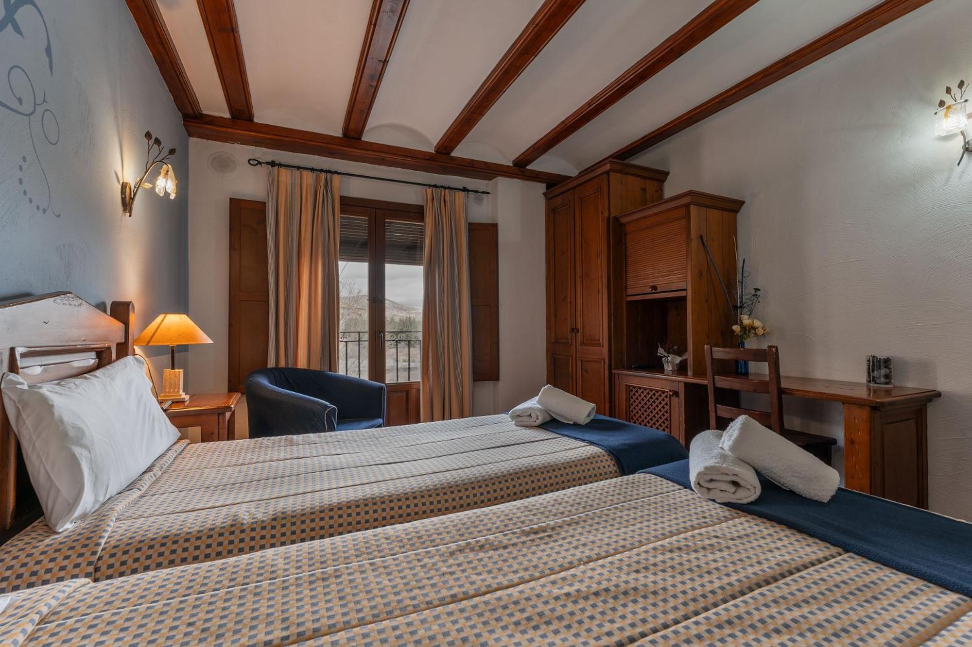 Hotel - Restaurante Prado Del Navazo Albarracín Eksteriør billede