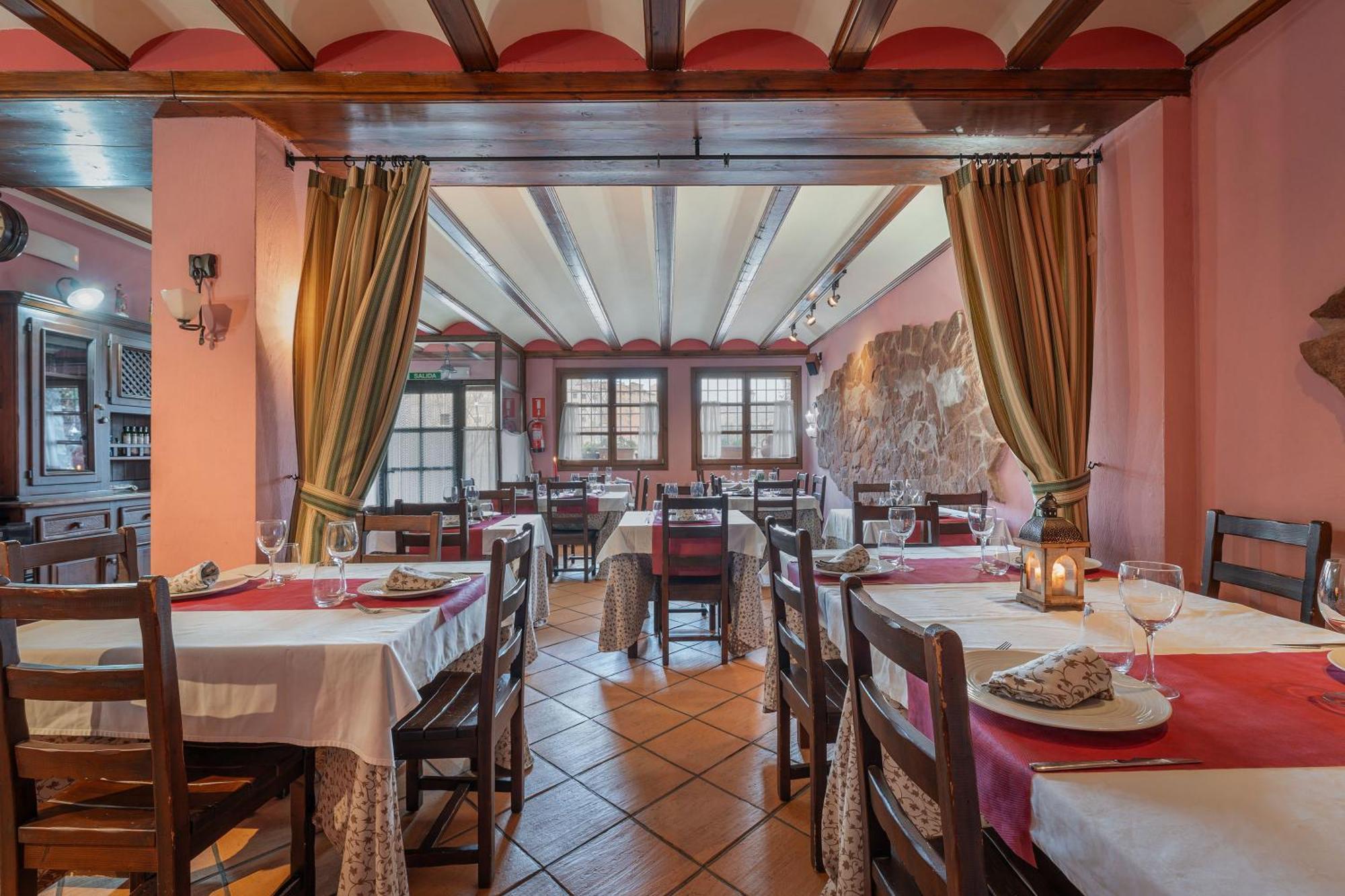 Hotel - Restaurante Prado Del Navazo Albarracín Eksteriør billede
