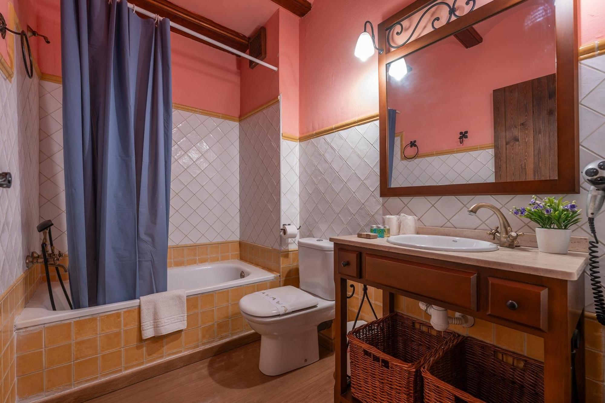 Hotel - Restaurante Prado Del Navazo Albarracín Eksteriør billede